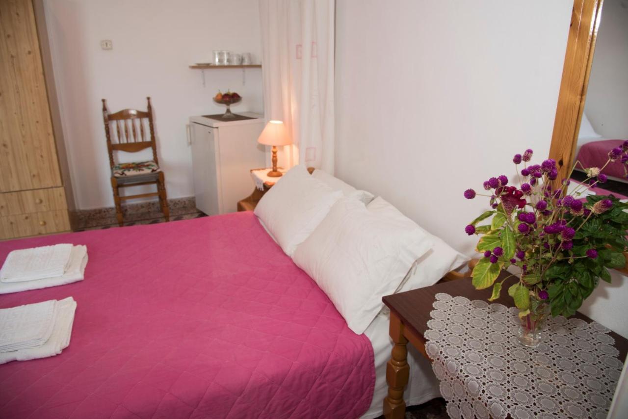 Damianos Rooms Adamantas  Exterior foto